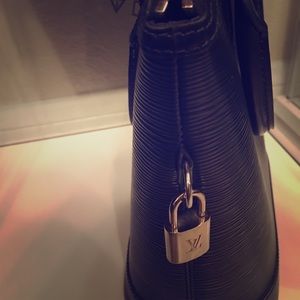 Louis Vuitton - Lockit Epi Leather FOR SALE!!!